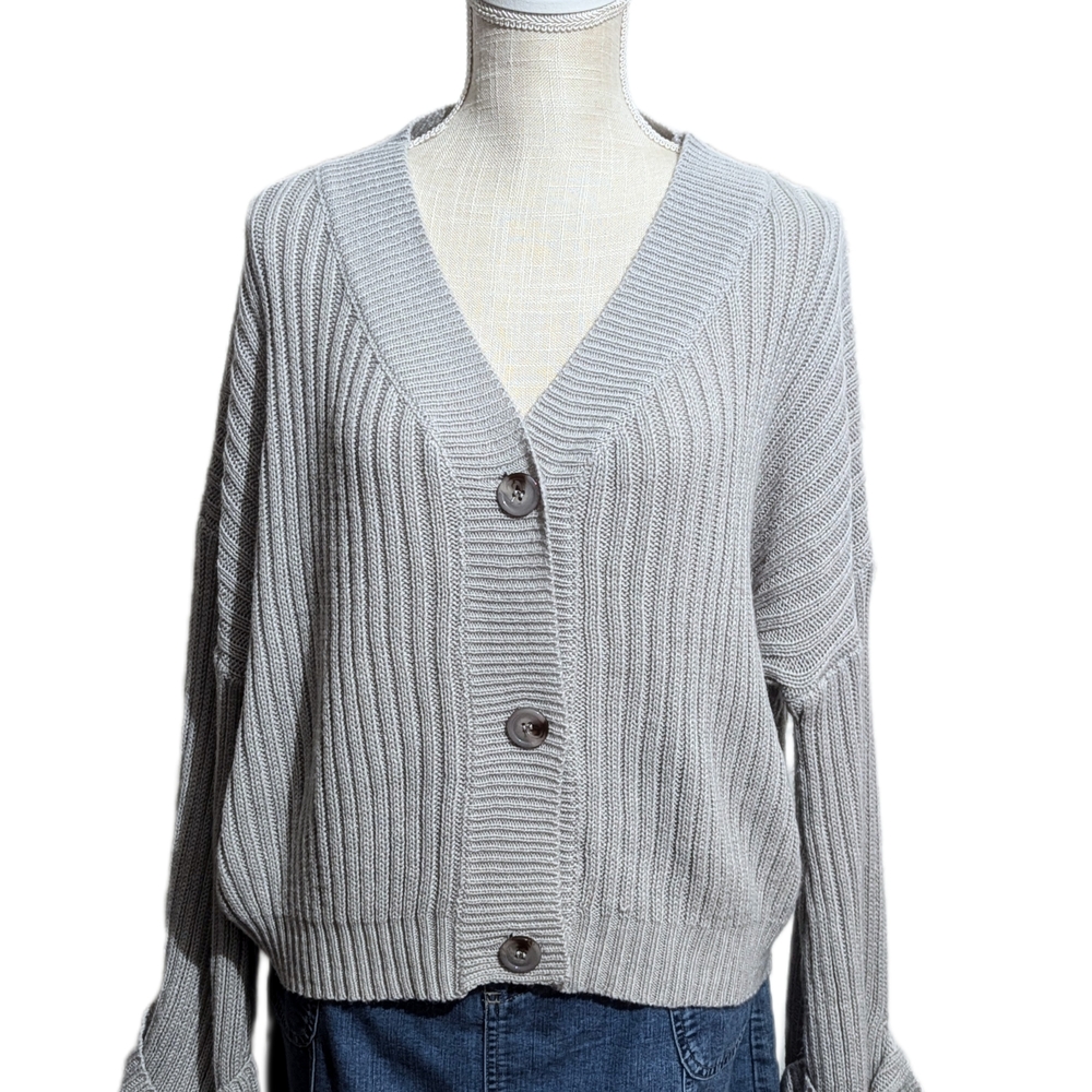 Nasty Gal Cropped Oversized Large Cuff Gray Knit Baggy Sweater Cardigan